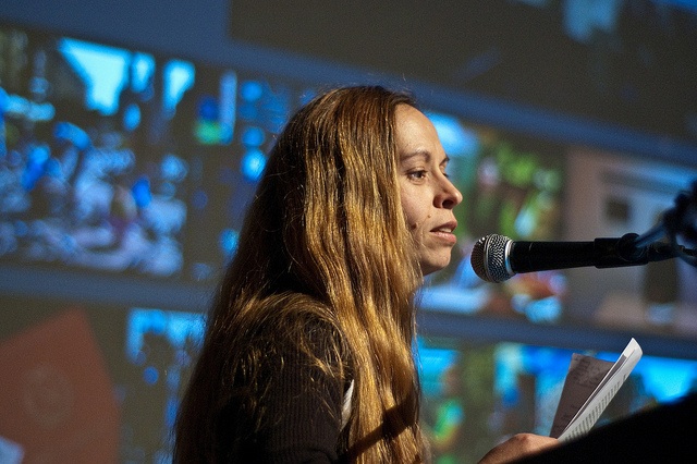 Joanne Richardson - 'Making Video Politically'. Photo by Anne Helmond.