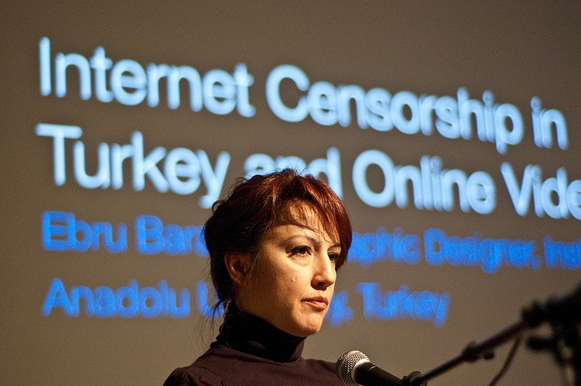 Ebru Baranseli - 'Internet Censorship in Turkey and Online Video'. Photo by Anne Helmond.