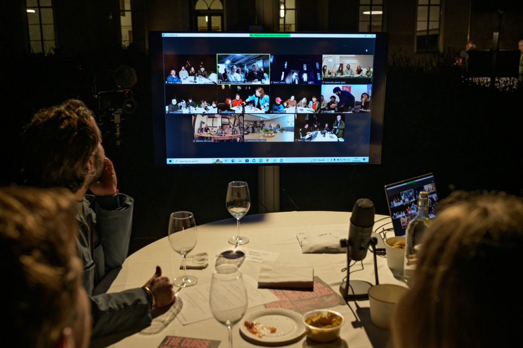 Tasting wines together through tables and screens. Photo: Pieter Kers