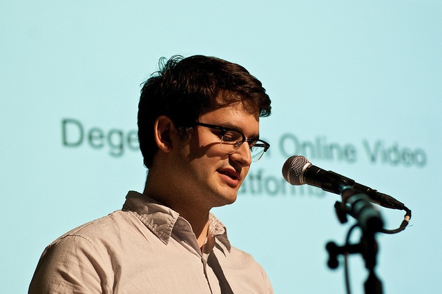 Matthew Williamson - 'Degeneracy in Online Video Platforms'. Photo by Anne Helmond.